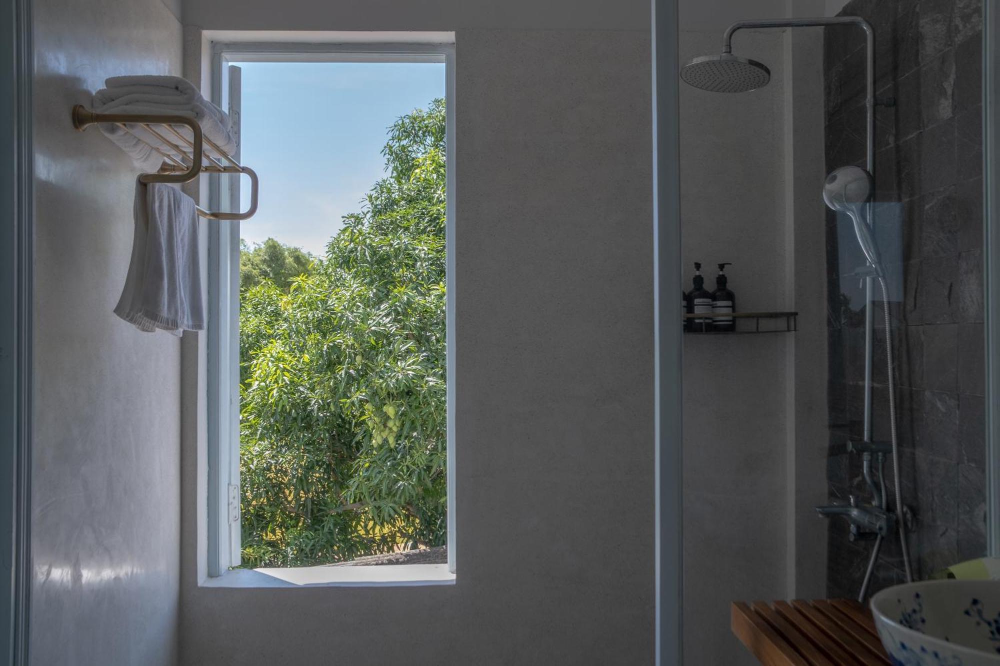 Homeday Retreats Tan Thanh Exterior foto